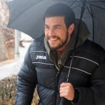 MARIO CASAS, UN PAPÁ CON BARBA Y BASTÓN EN EL RODAJE DE “ISMAEL”, LO NUEVO DE MARCELO PIÑEYRO